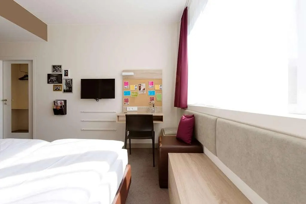 Vienna House Easy By Wyndham Muenchen Hotel Germany