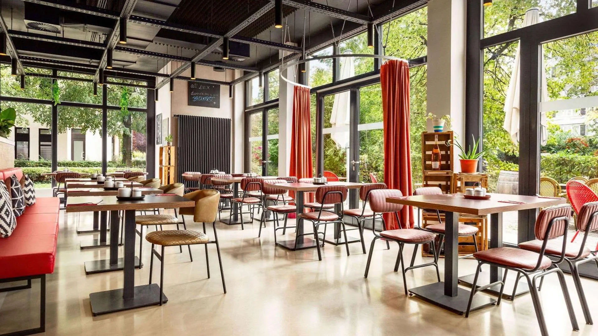 Vienna House Easy By Wyndham Muenchen Hotel Munich