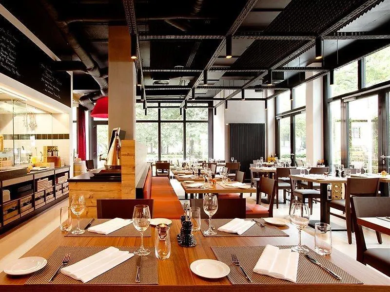 Vienna House Easy By Wyndham Muenchen Hotel  Munich